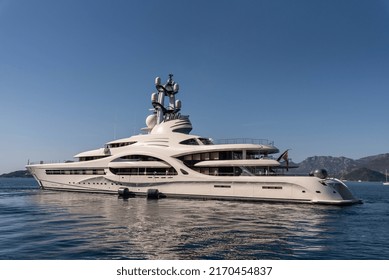 Eclipse Mega Yacht, Roman Abramovich