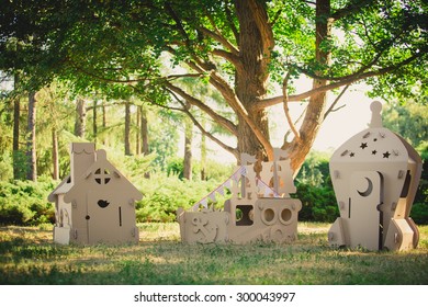 cardboard spaceship toys