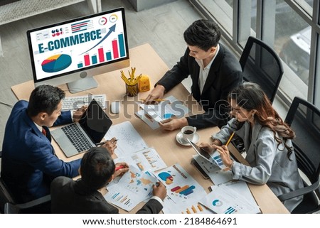 E-commerce data software provide modish dashboard for sale analysis to the online retail business