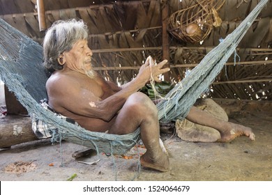 Ecuador, Yasuni National Park - February 6, 2017: In The Deep Of Amazonian Jungle Live Huaorani Indians. They Are Still Living By The Old Traditions And Habits.