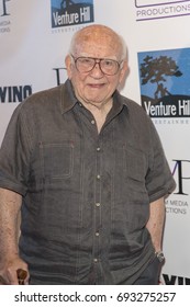 Ed Asner Attends  In Vino - Premiere At The Writers Guild Theater On July 27th 2017 In Beverly Hills, California