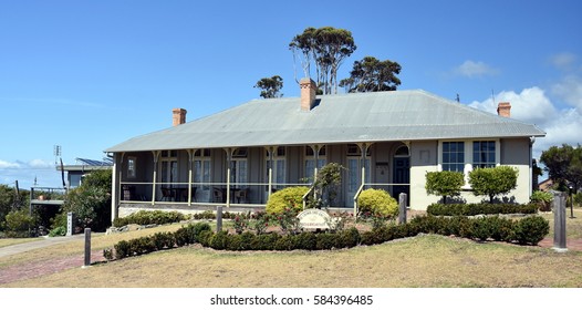 Whalers cottage australia