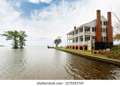 Edenton, North Carolina - April 18, 2022: Penelope Barker House Welcome Center on a sunny day at Colonial Park, Edenton, North Carolina. 