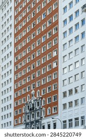 Edificio España facade with its unique architectural details and repetitive window pattern