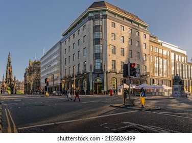 Edinburgh City Centre, Scotland, Great Britain, UK - May 11th 2022: View of St Andrews Square leading on to S St Davids Street a key Scottish touring location.