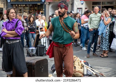 Edinburgh Festival Fringe 2022-5 Aug-29 Aug Edinburgh UK. Performers On The Street. Actors Of Street Theater And Musicians In Capitol Of Scotland. A Comedy Actors Perform On The Royal Mile.