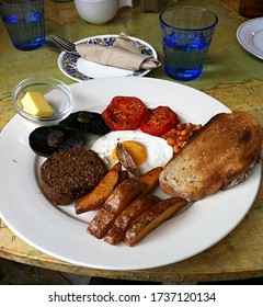 Edinburgh, Scotland - 27 July 2015: Vegetarian Scottish Breakfast At Spoon Cafe Bistro Where J.K. Rowling Wrote Harry Potter.