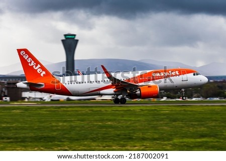 EDINBURGH, SCOTLAND - Apr 18, 2022: Easyjet Landing at Edinburgh Airport (EGPH Sco) with an Airbus A3