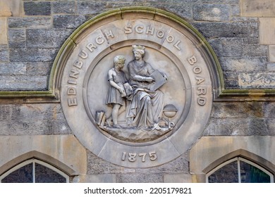 Edinburgh, Scotland - August 1st 2022 - Visiting Downtown Edingburgh During The Summer, Enjoying The Stunning Old City And Scottish Culture