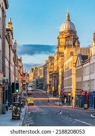 Edinburgh, Scotland, UK - July 2022: Morning Street Scene In Edinburgh