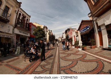 Edirne, Turkey 6 October 2014 Historic Edirne Market. People Are Walking On The Old Town Of The City. Photographed With Fish Eye Lens