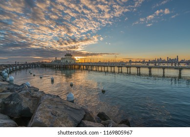 1,114 St Kilda Pier Images, Stock Photos & Vectors | Shutterstock