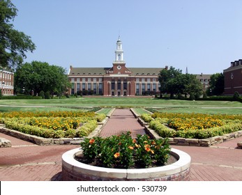 Edmon Low Library & Formal Gardens, Oklahoma State University