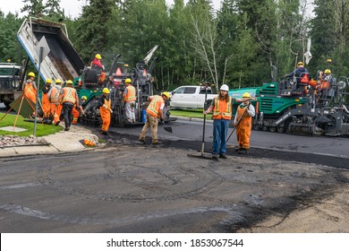 Edmonton, Canada, August 9, 2019: Work Crew On The City Public Work For Street Road Renovation