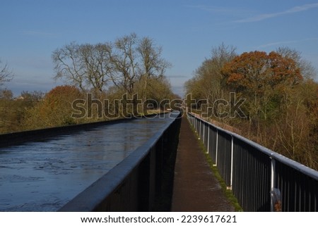 the Edstone aqueduct near Henley-in-Arden frozen over during the winter