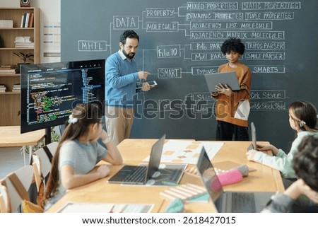 Educating Students in Modern Classroom With Digital Devices