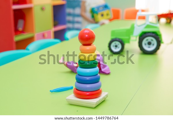 stimulating toys for toddlers