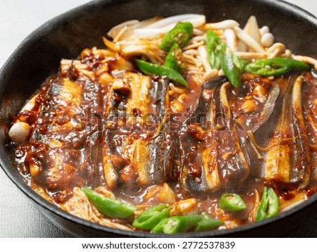 eels split and broiled[grilled] in soy, broiled eels