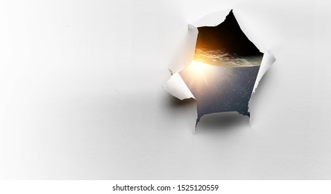 Effect of torn paper hole