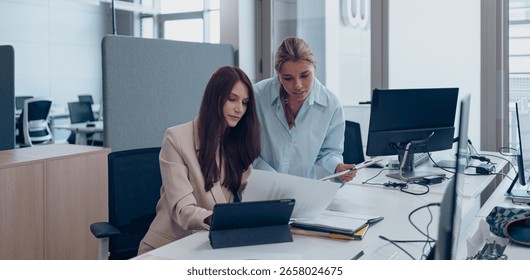 Effective Collaborative Teamwork is Essential in a Modern Office Setting for Success