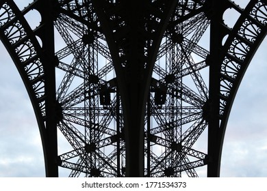 Effel Tower At Day With Cloudy Sky.