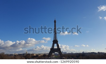 the effiel tower 