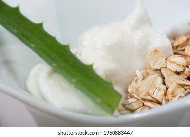 Egg White Face Mask Ingredients. Whipped Egg White, Aloe, Sugar, Oatmeal. Close Up.