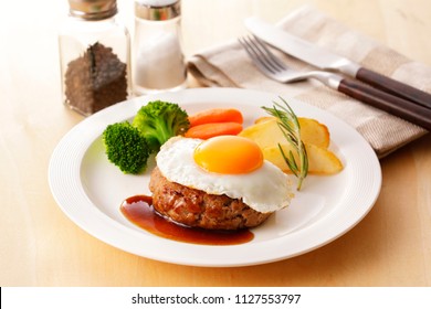 Egg On Hamburger Steak