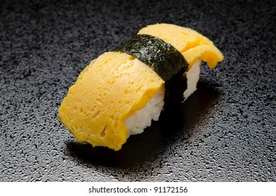 Egg Sushi