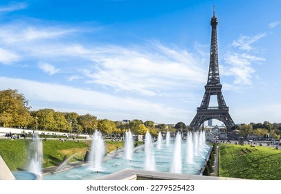 Eiffel Tower in autumn, Paris, France