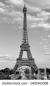 Eiffel Tower and fountains of Trocadero Quartier in Paris with black and white effect