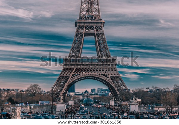 Eiffel tower, La Tour\
Eiffel, in Paris, France. Beautiful view from Trocadero, Palais de\
Chaillot