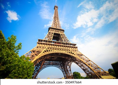 Eiffel Tower Landmark Paris France Stock Photo 350497664 | Shutterstock