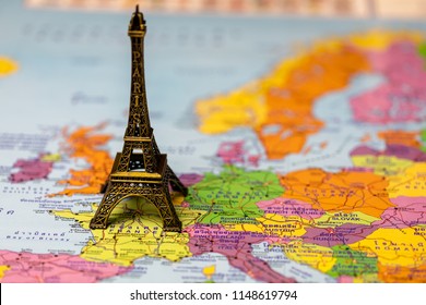 Eiffel Tower on map for concept  travel (maps with Thai language)