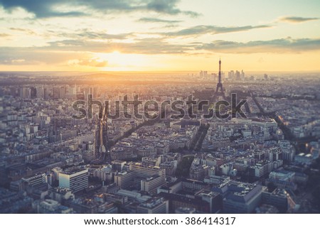 Similar – Foto Bild Eiffelturm in Paris bei goldenem Sonnenuntergang