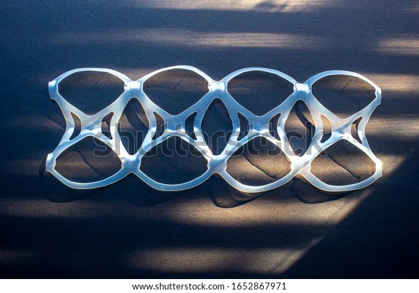 Eight pack rings\
or eight pack yokes are a set of connected plastic rings that are\
used in multi-packs of\
beverage