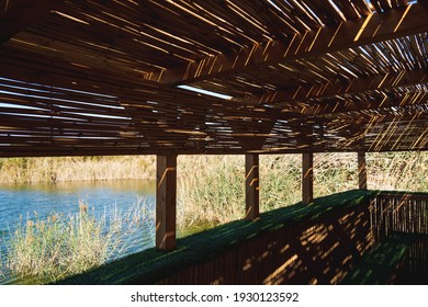 Eilat, Israel - March 05 2021: Cabin For Bird Watching In The Bird Sanctuary Located Outside Of Eilat City, Right Near The Border With Jordan.