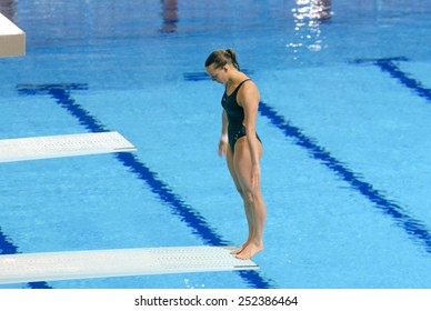 EINDHOVEN, HOLLAND-SEPTEMBER 29, 2005: Italian Female Diver Tania Cagnotto On Board During The European Swimming Championship, In Eindhoven.