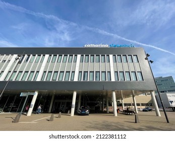 Eindhoven, September 22nd 2021. Catharina Hospital Exterior Facade In North Brabant With Its Name On Top Of The Modern Building On A Sunny Day And A Blue Sky. Dutch Healthcare