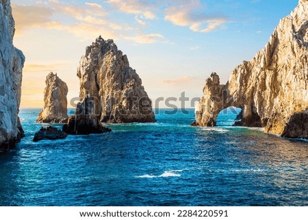 The El Arco Arch at the Land's End rock formations on the Baja Peninsula, at Cabo San Lucas, Mexico.