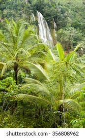 El Limon Waterfall, Samana Peninsula, Dominican Republic