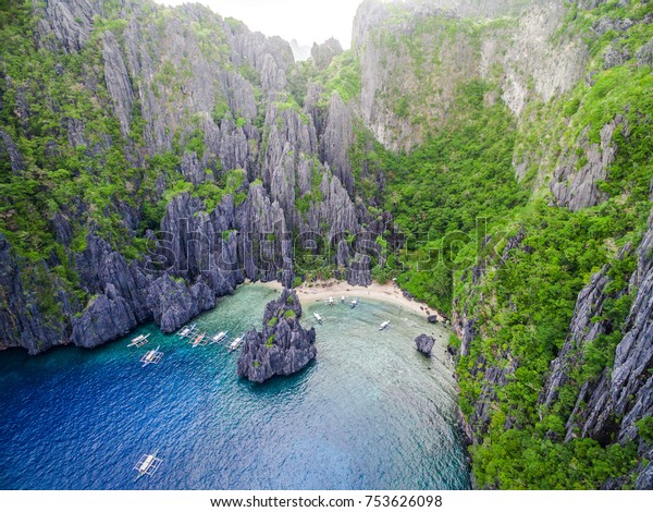 24,418 Beach In Palawan, Philippines Images, Stock Photos & Vectors ...