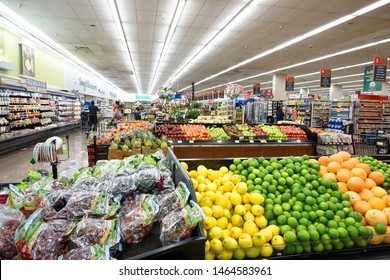 El Paso, Texas / USA - Circa July 2019
A Beautiful And Fresh Looking Produce Section With Delicious Looking Fruit And Vegetables.