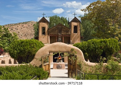 El Santuario De Chimayo