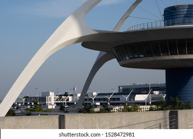 El Segundo, California / USA -  October 11, 2019: LAX Theme Building Viewed From The Parking Structure Adjacent To The Control Tower And Terminal 2.