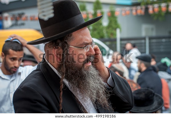 orthodox hasidic jew hat