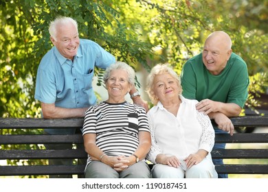 4,451 Friends resting on bench in park Images, Stock Photos & Vectors ...