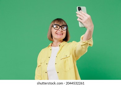 1,166 Women 50 selfie Stock Photos, Images & Photography | Shutterstock