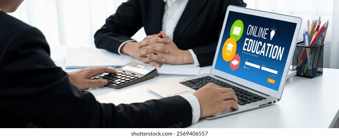 E-learning website with brisk sofware for student to study online on the internet network