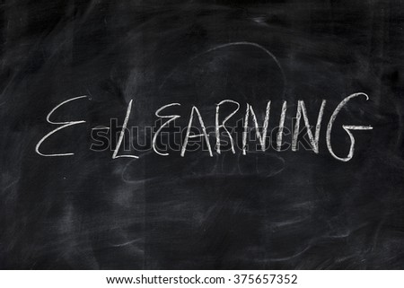 E-Learning written on a chalk board